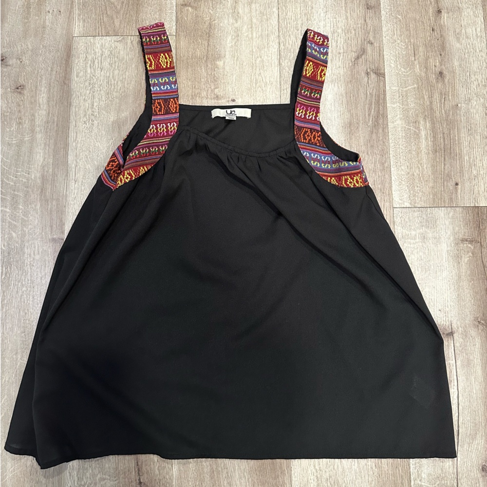 Blank tank top, with accent sleeves